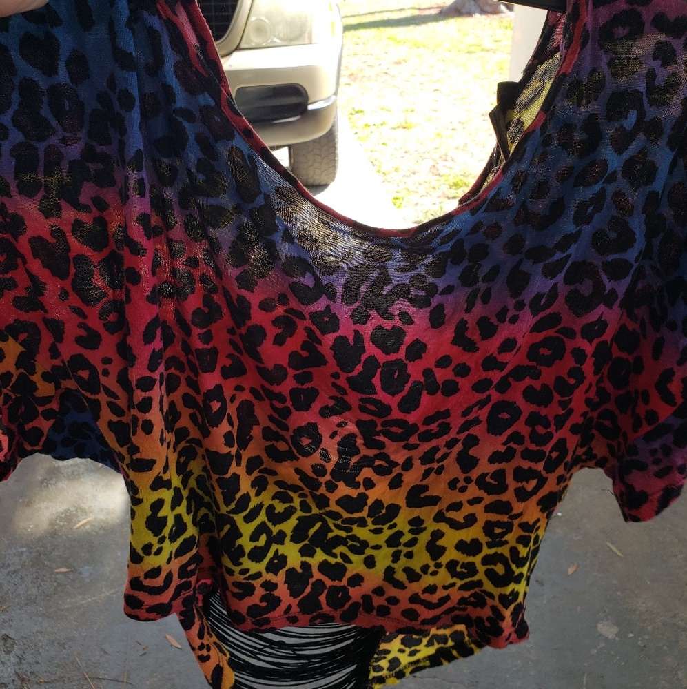 Wet seal kinds crop top